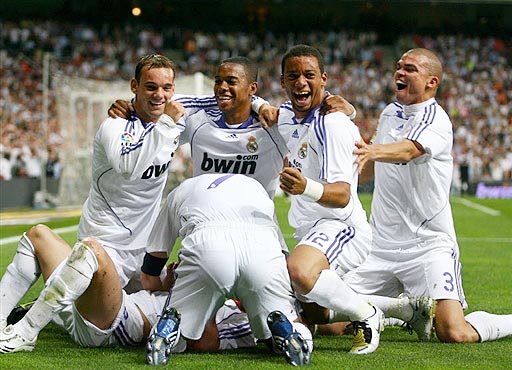 上赛季场均22.5分7.3篮板！山西官宣迪亚洛回归球队