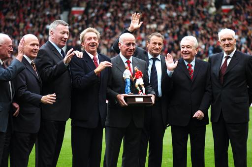 夺冠功臣！莱奥轰入21球，成鹿岛近17年来首位日职联金靴