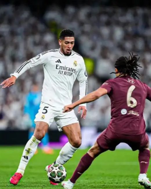 领取巴萨队史最受喜爱球员奖，梅西：巴塞罗那是我的家