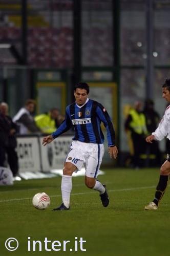 中超第29轮观众人数：成都蓉城主场41242人居首，场均26369人